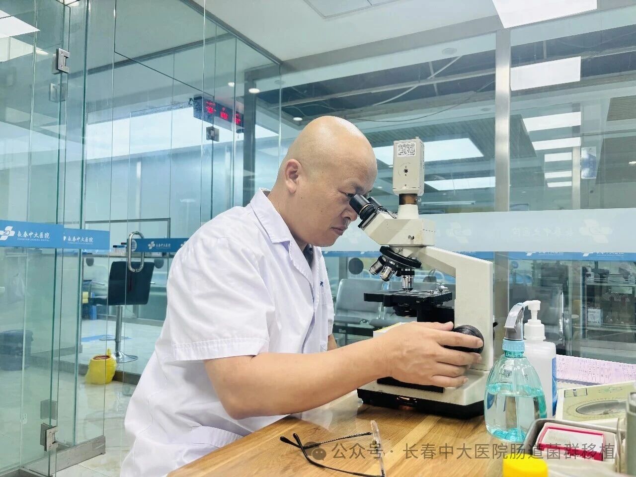 漳州市|高朋磊医师：左手男科临床，右手肠道菌群移植深入研究